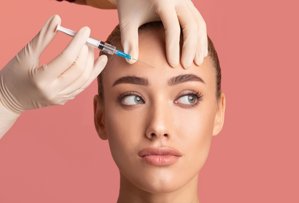 Skin,lifting,injection.,young,woman,receiving,botox,beauty,injection,in
